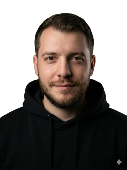 Максим Раззоренов